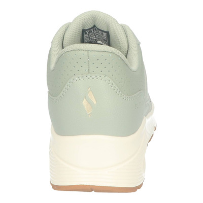 18637_4.jpg 18637_4.jpg